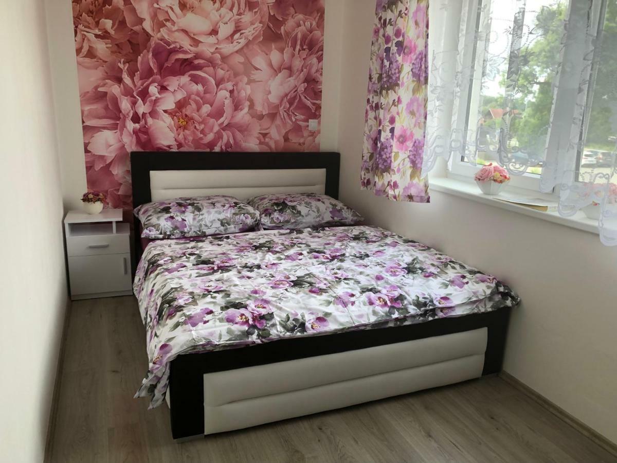 Apartmán na Lukách - Kopretina Třeboň Exterior foto